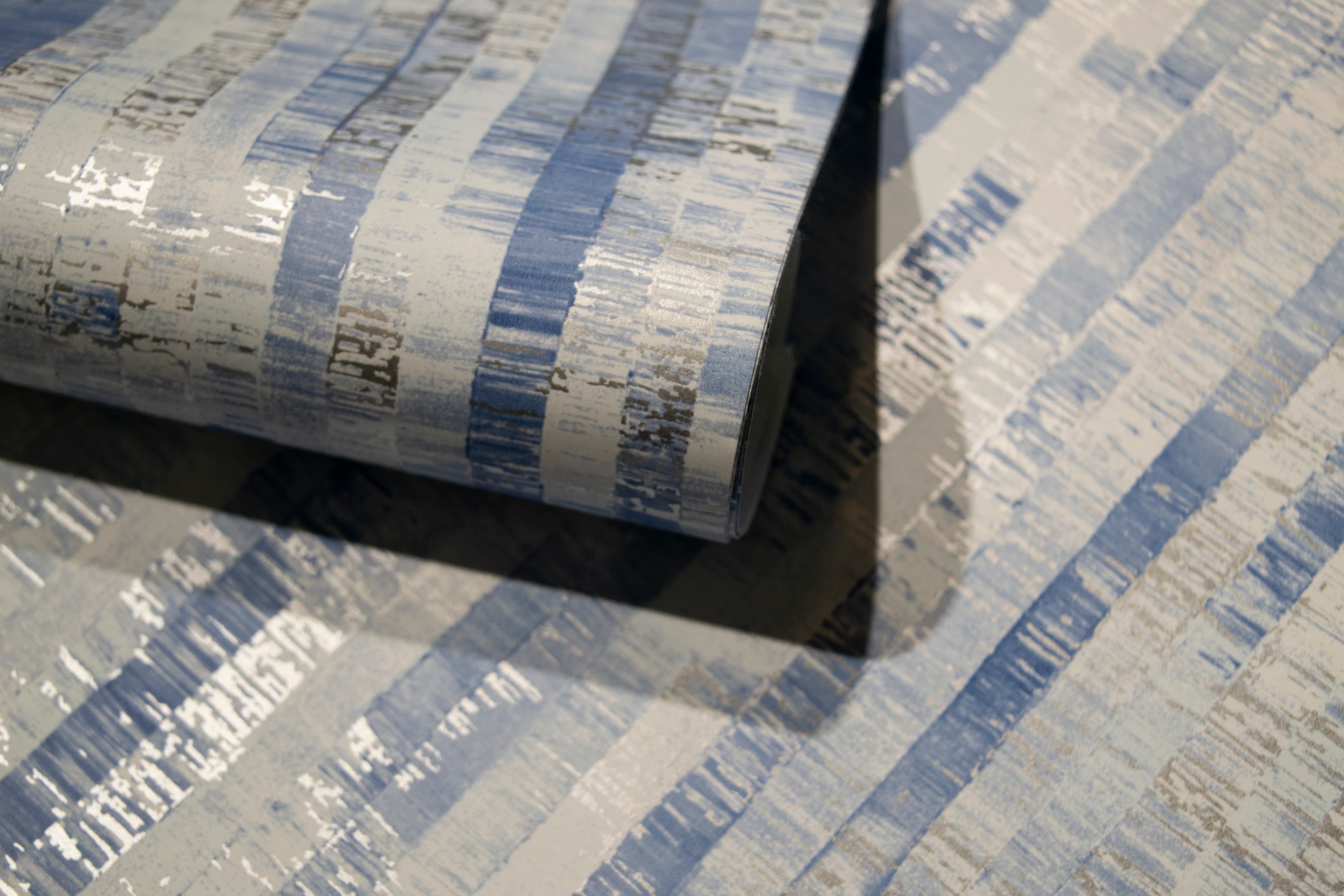 Papel de Colgadura Diseño con Reflejos de Cuadros Metalizados Rollo de 5,2m²