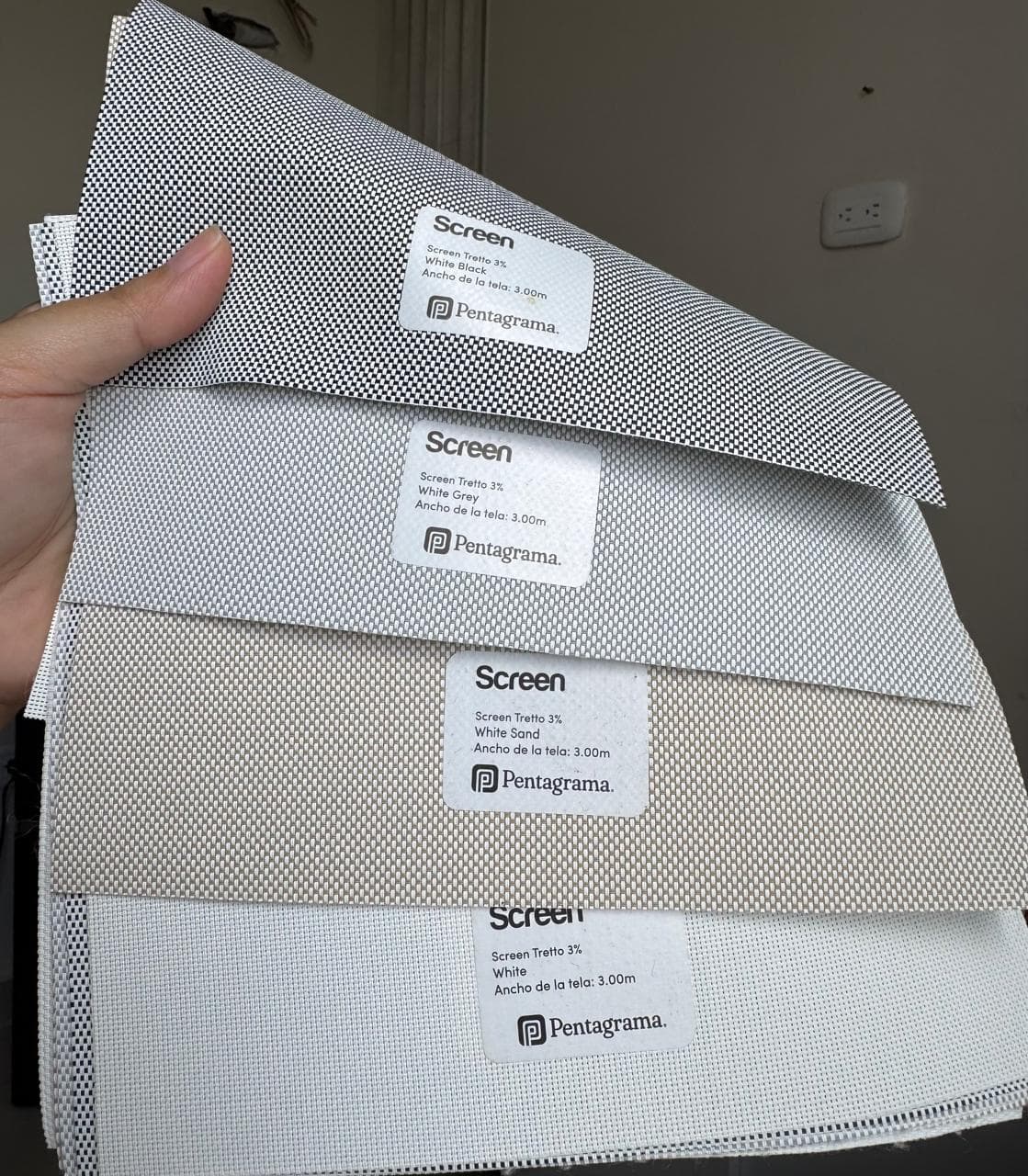 Enrollable Perfil Standard Screen Tretto 3% Gris con Cabezal Cuadrado